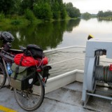 2007H 118 Saale Faehre Brachwitz